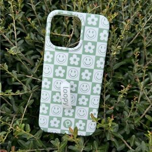 iPhone 15 Pro Max Loopy Case